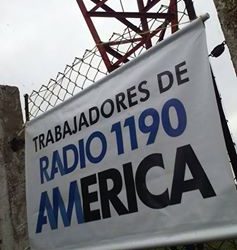 trabajadores_radio_america_en_planta_tx.jpg