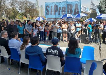 Trabajadorxs y el SiPreBA presentaron el Proyecto de Medios Públicos para la Democracia