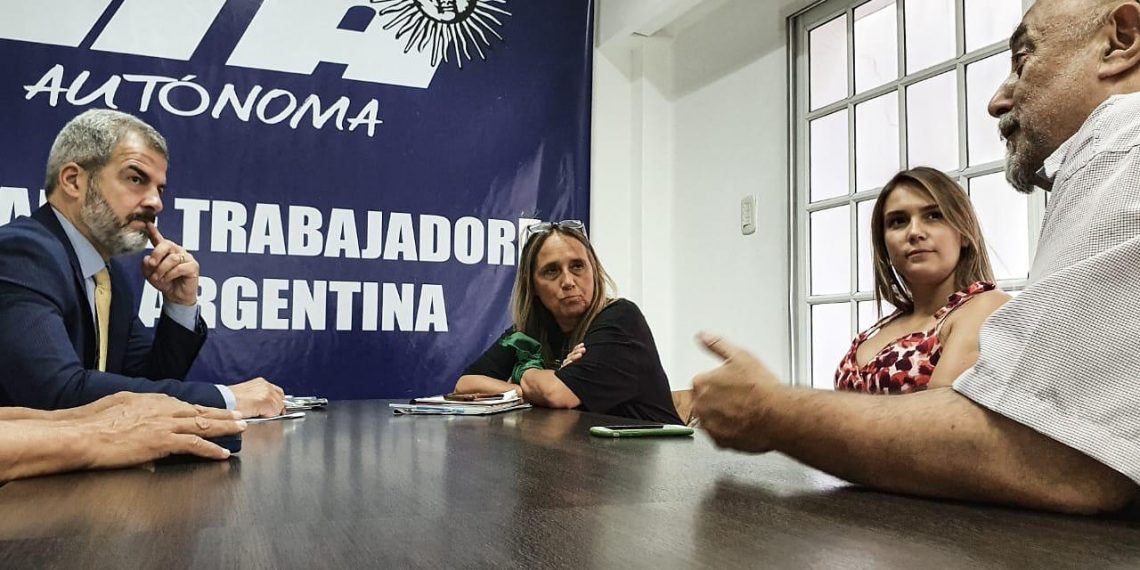 La conducción electa de la FATPREN fue recibida por la OIT