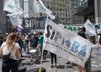 Un verano con prensa en estado de alerta: reclamamos negociación y respeto por los derechos