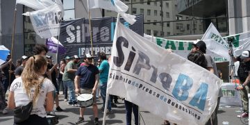 Un verano con prensa en estado de alerta: reclamamos negociación y respeto por los derechos