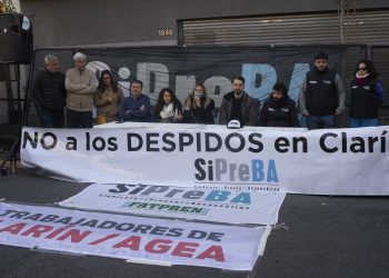 Carla Gaudensi: “No llegamos a la canasta básica y nos quieren correr el eje con despidos por eso vamos a dar la pelea y defender nuestra dignidad”