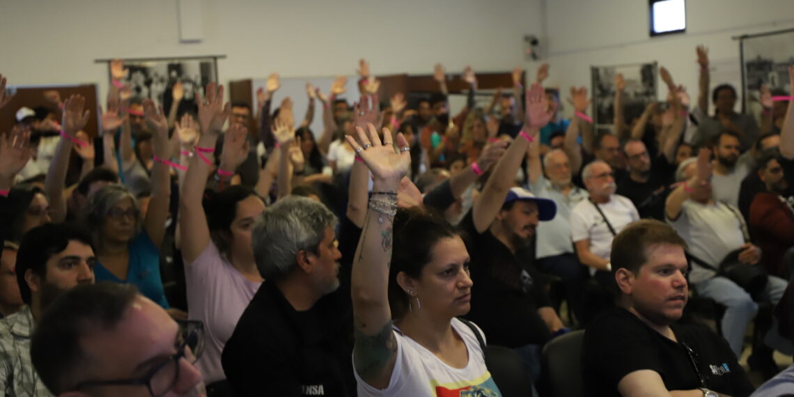 La Asamblea General de SiPreBA resolvió masivamente convocar a votar a Massa en el balotaje nacional del 19/11 en defensa de la democracia y de nuestros derechos