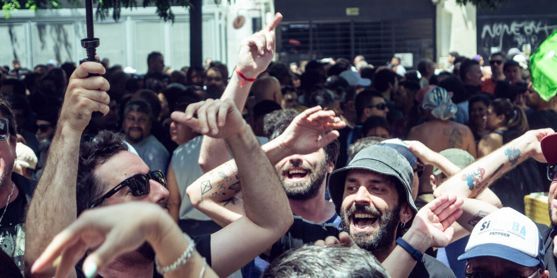 Con las centrales sindicales, Prensa en lucha por los derechos, la soberanía y la democracia