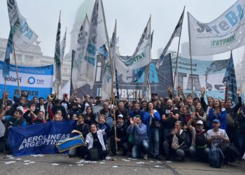 Movilizamos al Congreso en rechazo a la Ley Bases