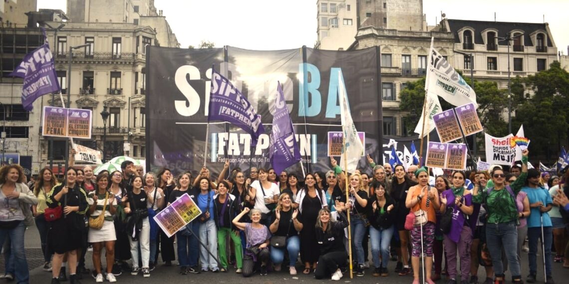 Paramos y marchamos el 8M