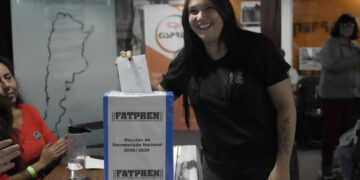 Nuestra compañera Carla Gaudensi fue reelegida al frente de la FATPREN en Córdoba