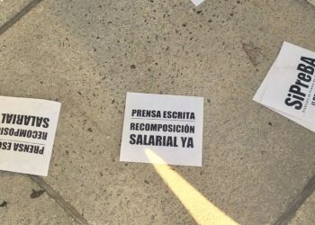Vergonzoso: empresarios de prensa escrita ofrecen 15% para 13 meses