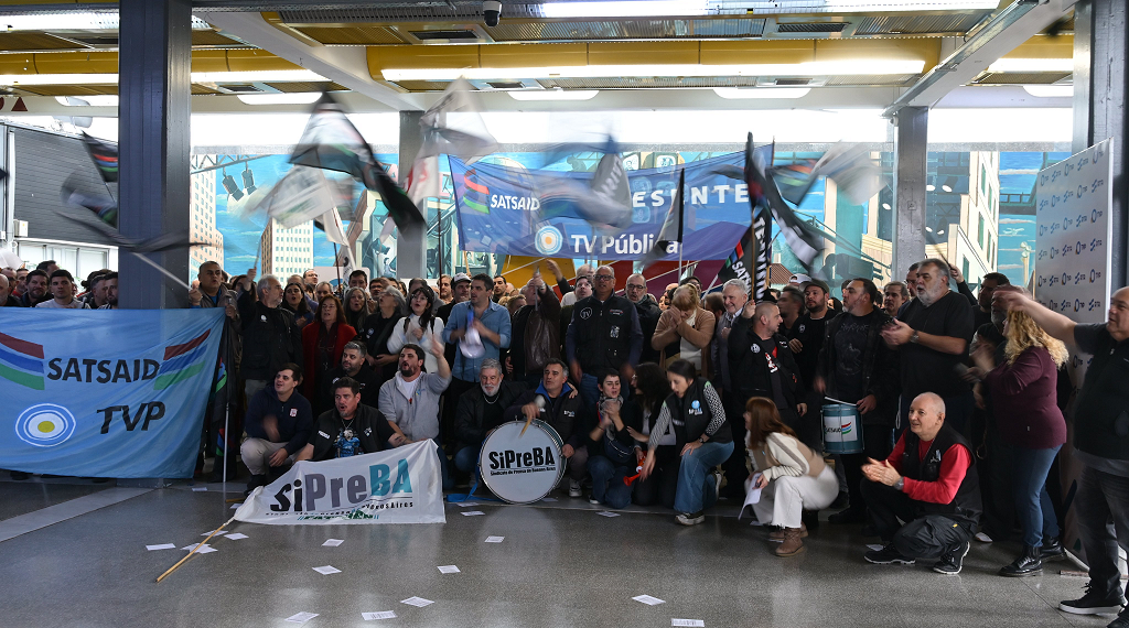 Medios públicos: movilización a los Martín Fierro e inicio de plan de lucha con paros