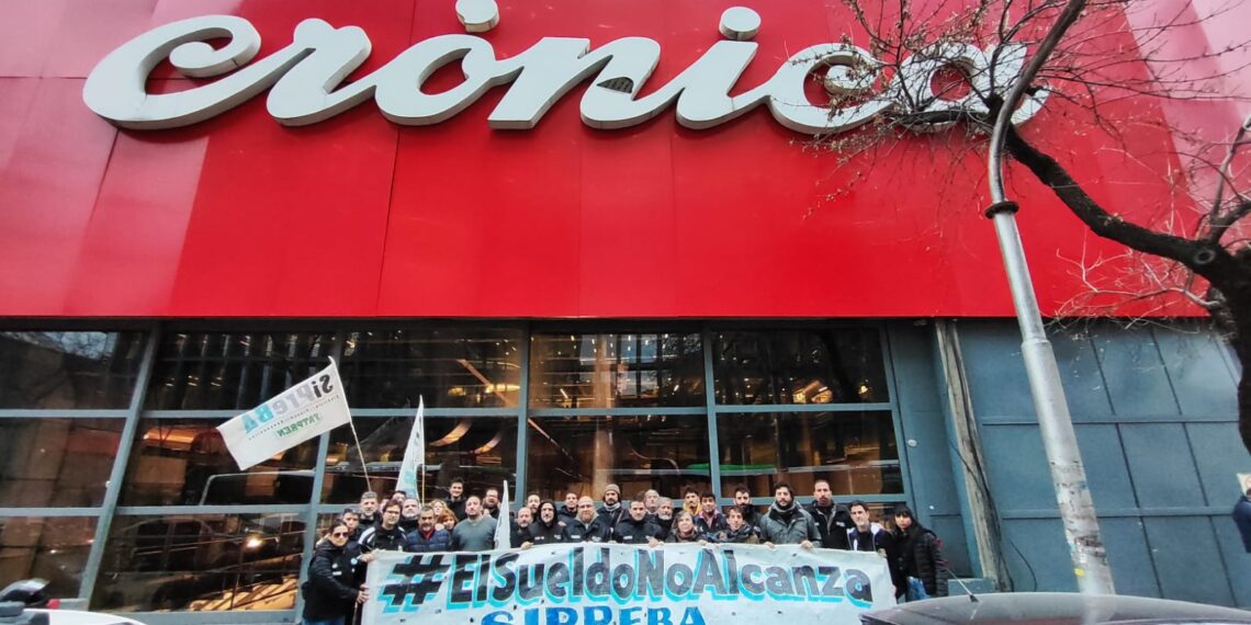 Nuestro amo juega al esclavo: otra insuficiente oferta salarial de los medios más grandes del país