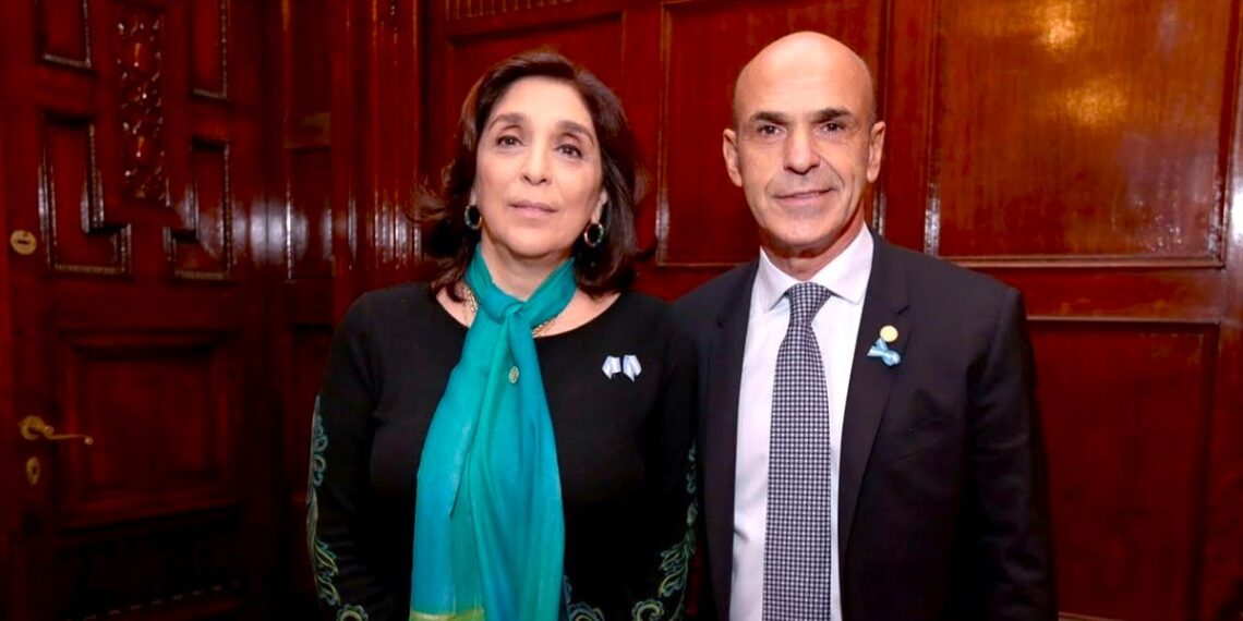 Sobreseyeron a los exjefes de la AFI por el espionaje a periodistas durante las cumbres de la OMC y el G20